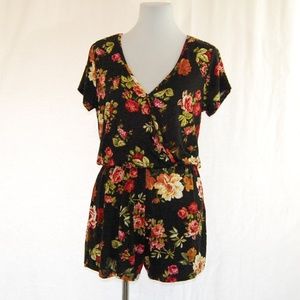 NWT: Adorable Floral Romper